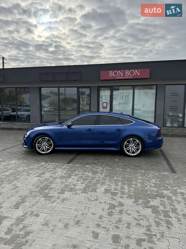 Лифтбек Audi RS7 Sportback 2016 в Ужгороде
