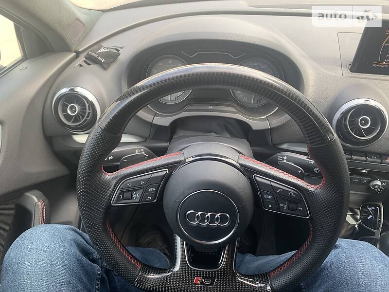 Седан Audi S3 2015 в Запорожье