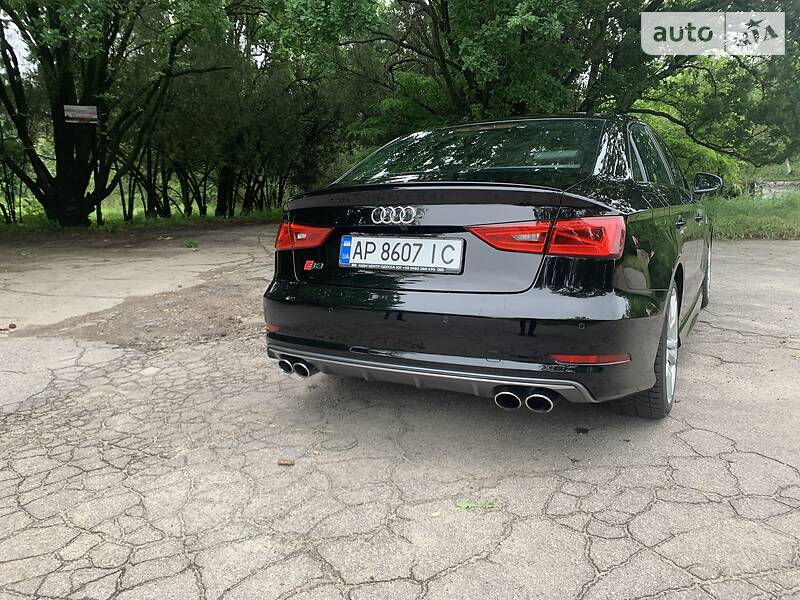 Седан Audi S3 2015 в Запорожье
