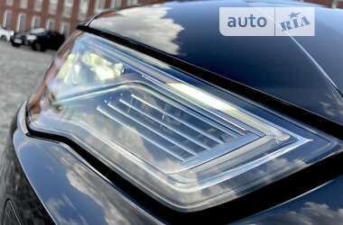Седан Audi S3 2015 в 