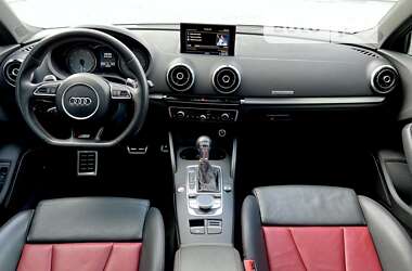 Седан Audi S3 2015 в 