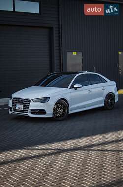 Седан Audi S3 2015 в Кропивницькому