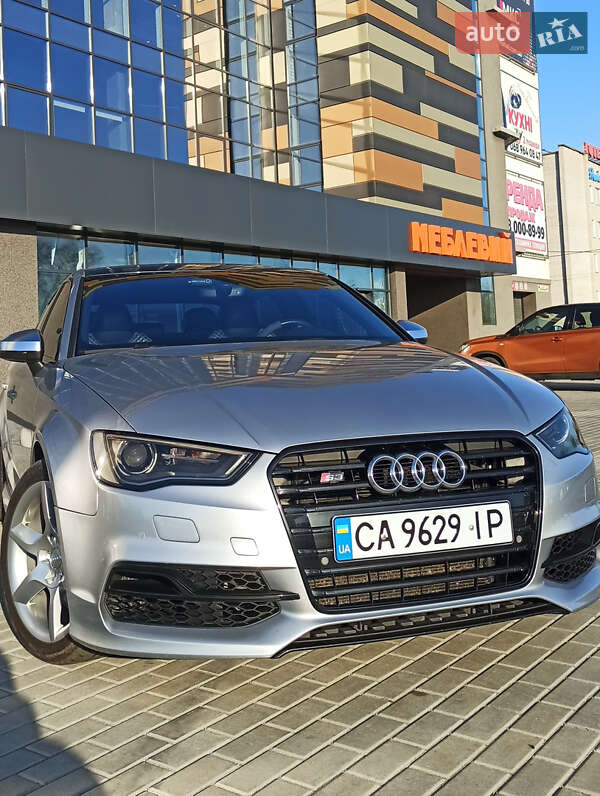 Седан Audi S3 2015 в Черкассах
