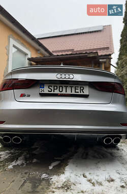 Седан Audi S3 2015 в 