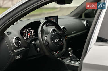 Седан Audi S3 2016 в 