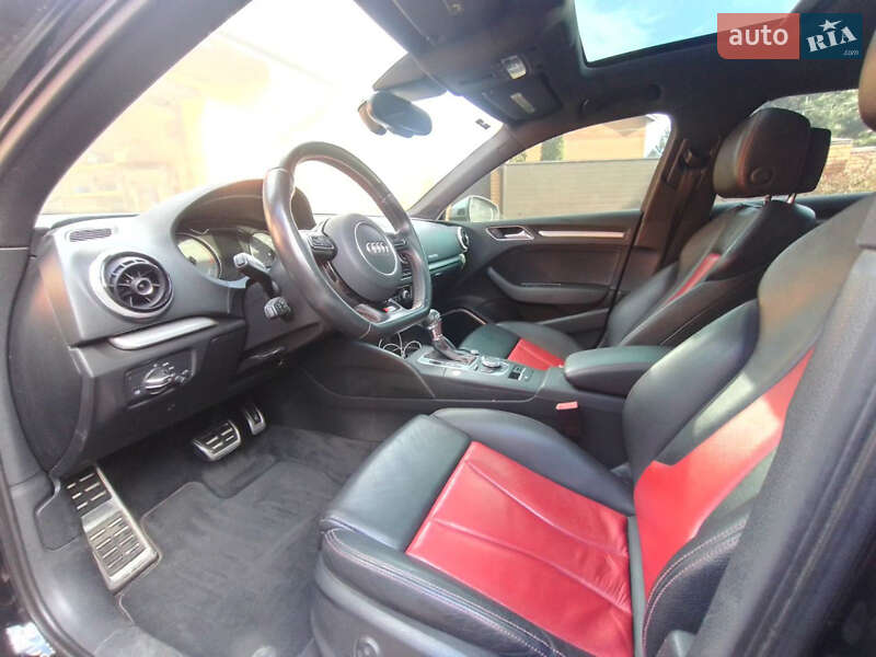 Седан Audi S3 2014 в Днепре