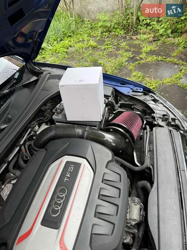 Седан Audi S3 2014 в Киеве