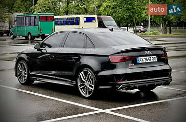 Седан Audi S3 2014 в 