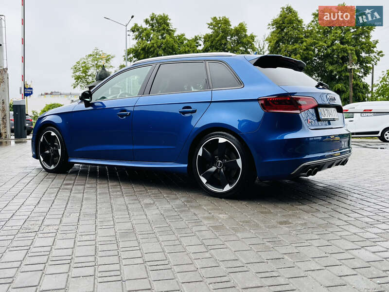 Хэтчбек Audi S3 2016 в Виннице