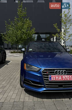 Седан Audi S3 2015 в 