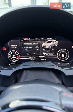 Седан Audi S3 2017 в 