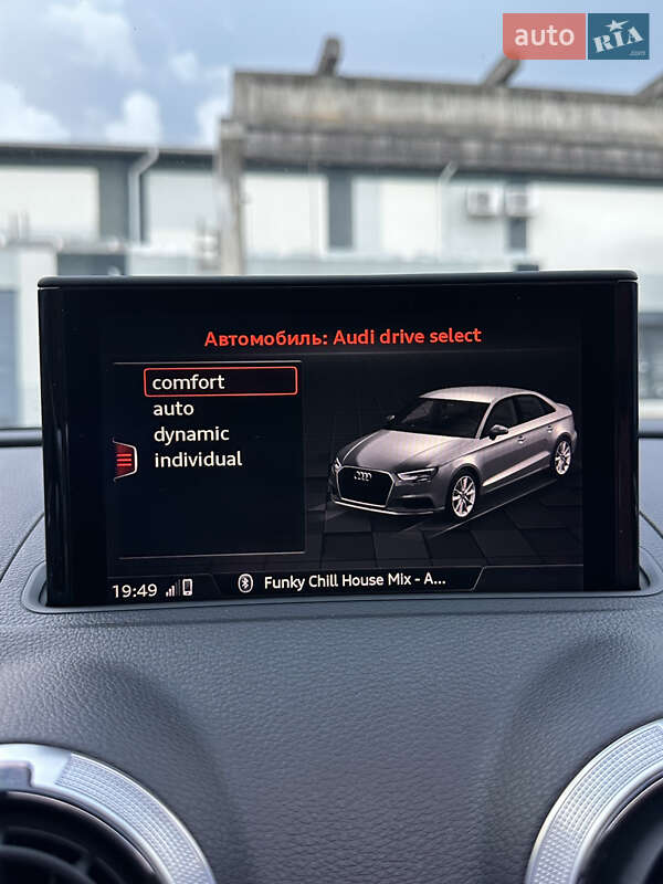 Седан Audi S3 2017 в Коломые