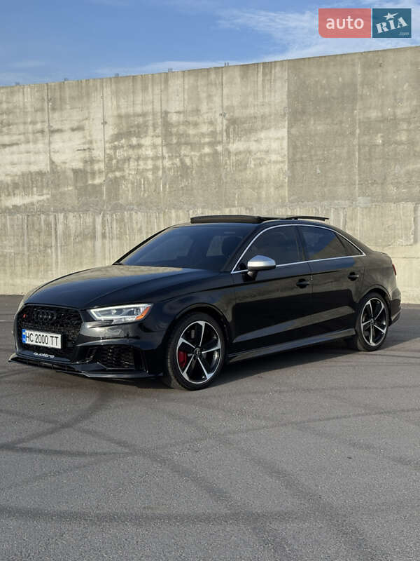 Седан Audi S3 2017 в Львове
