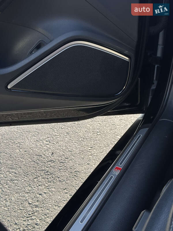 Седан Audi S3 2017 в Львове
