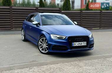 Хэтчбек Audi S3 2015 в Львове