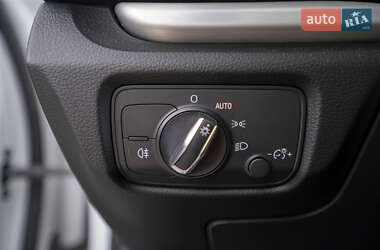Седан Audi S3 2015 в 