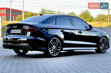 Седан Audi S3 2014 в 