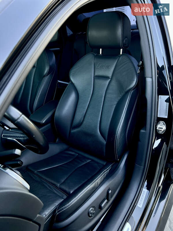 Седан Audi S3 2014 в Киеве