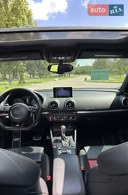 Седан Audi S3 2015 в 