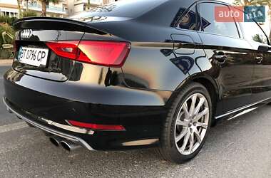 Седан Audi S3 2015 в 