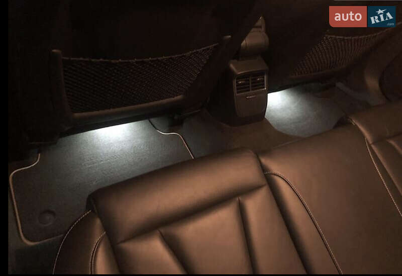 Седан Audi S3 2016 в Днепре