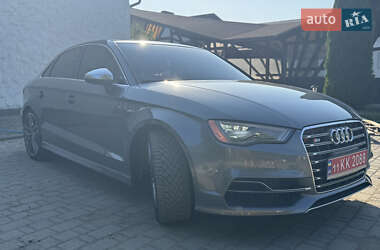 Седан Audi S3 2014 в 