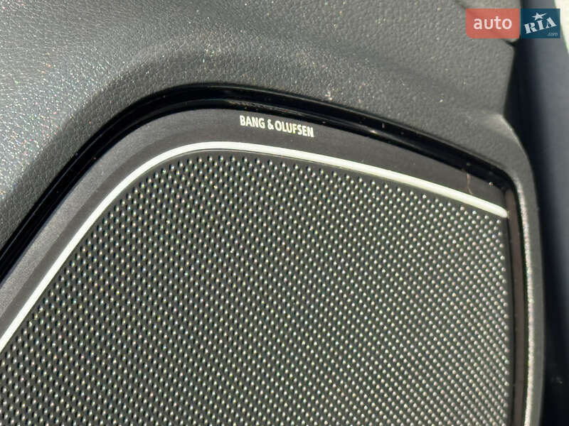 Седан Audi S3 2014 в Вижниці