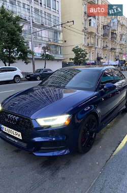 Седан Audi S3 2017 в Киеве