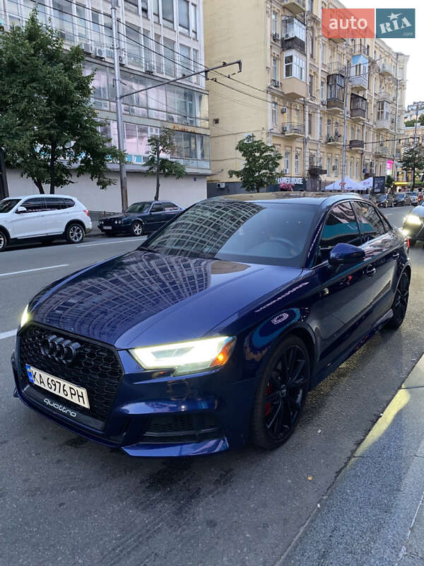 Седан Audi S3 2017 в Киеве