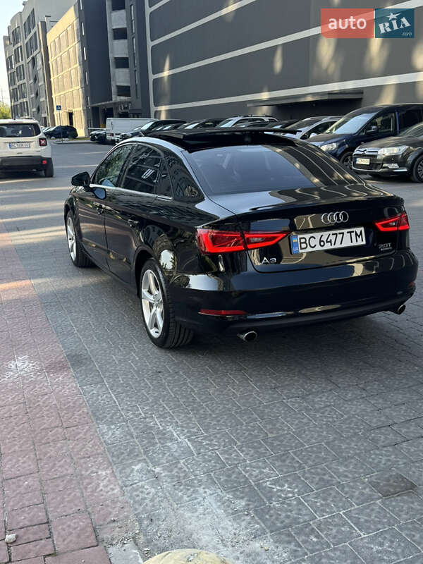 Седан Audi S3 2015 в Львове