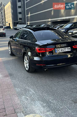 Седан Audi S3 2015 в 