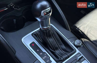 Седан Audi S3 2015 в 
