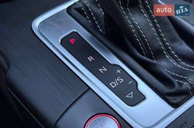 Седан Audi S3 2015 в 