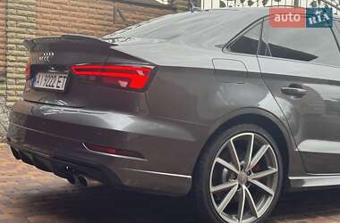Седан Audi S3 2017 в 