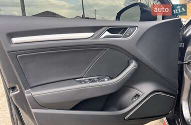 Седан Audi S3 2017 в 