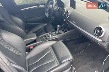 Седан Audi S3 2017 в 