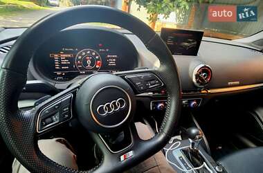 Седан Audi S3 2017 в 
