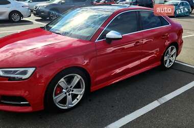 Седан Audi S3 2017 в 