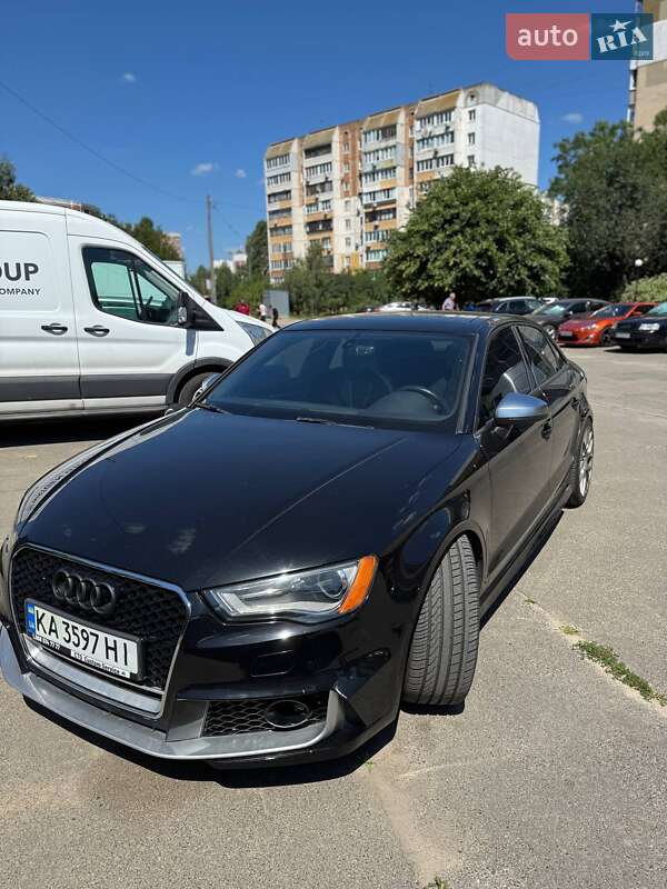 Седан Audi S3 2015 в Киеве