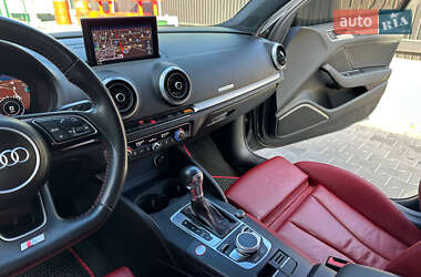 Седан Audi S3 2017 в 