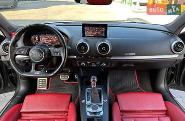 Седан Audi S3 2017 в 