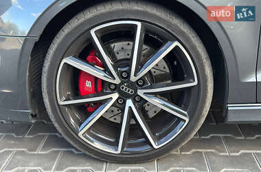 Седан Audi S3 2017 в 