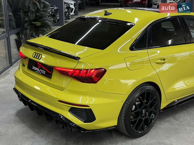 Седан Audi S3 2022 в Одессе