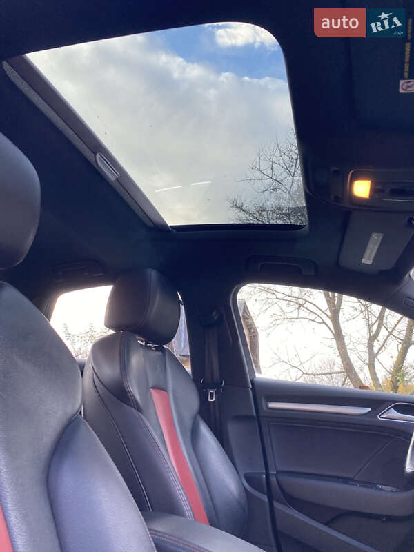 Седан Audi S3 2014 в Коломиї