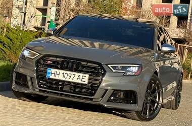 Седан Audi S3 2016 в Одессе