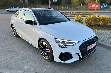 Седан Audi S3 2023 в Львове