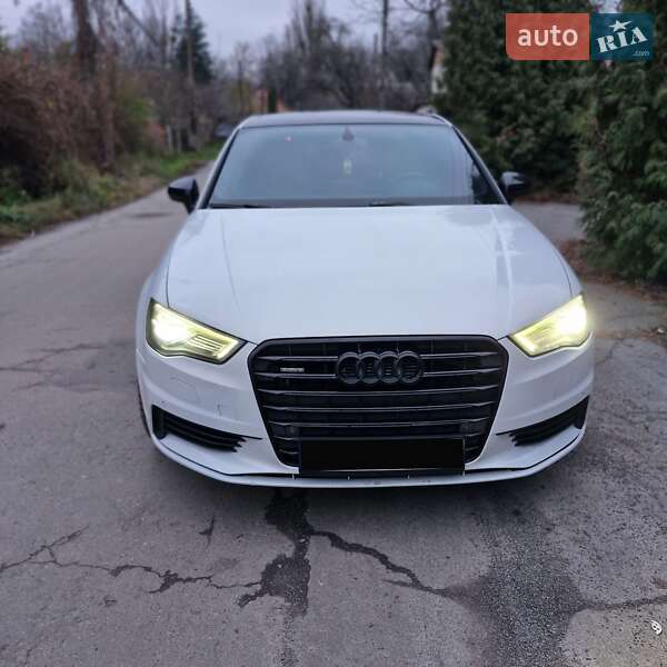 Седан Audi S3 2014 в Вінниці фото 16 Седан Audi S3 2014 в Вінниці