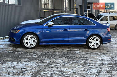 Седан Audi S3 2015 в Одесі