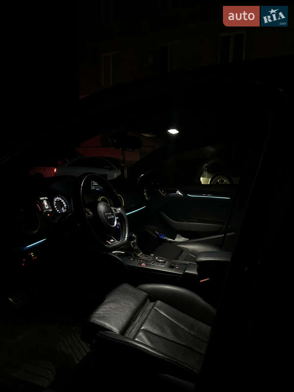 Седан Audi S3 2015 в Кривому Розі