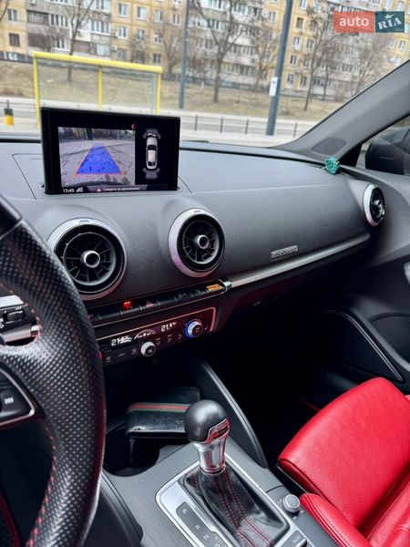 Седан Audi S3 2017 в Дніпрі
